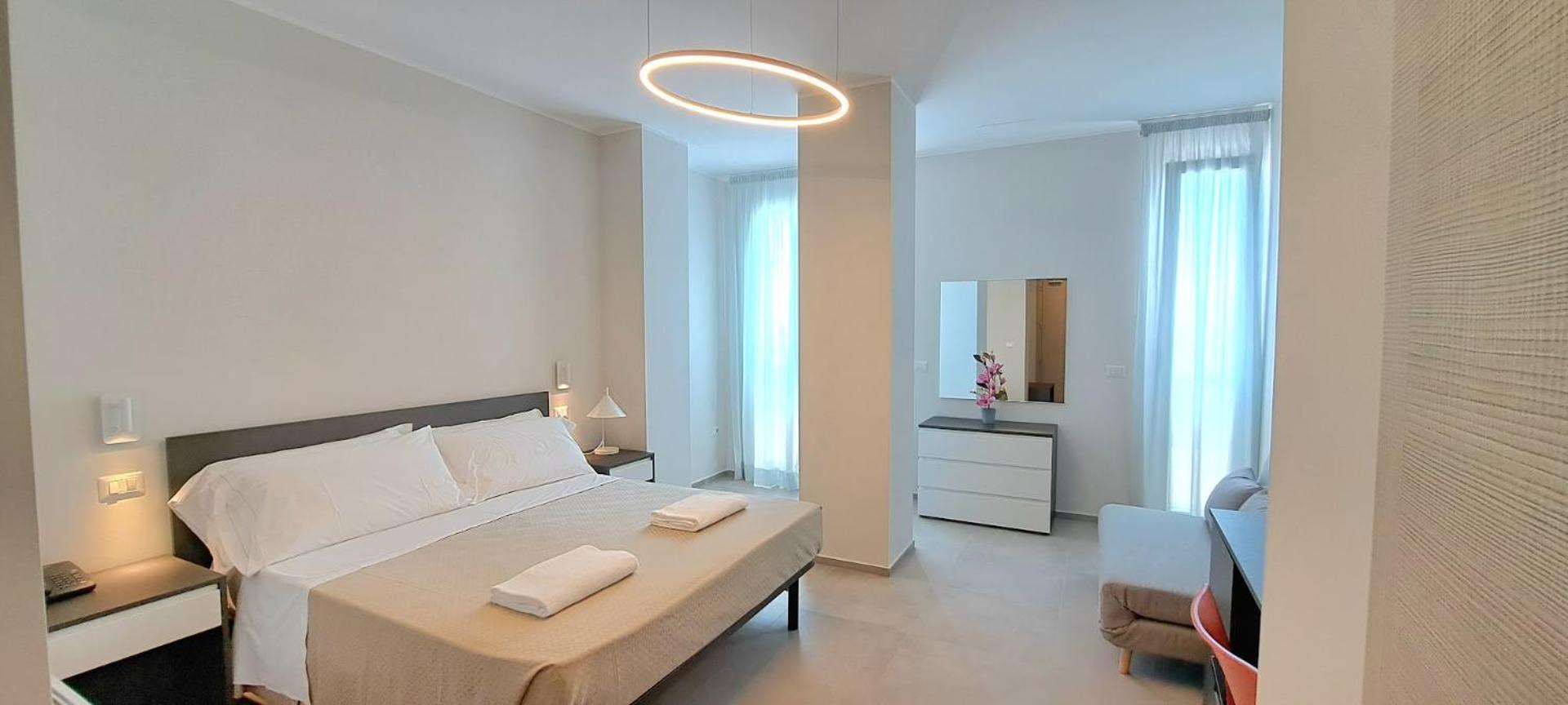 Hotel Caravel Marotta Bagian luar foto
